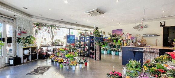 5 bedrooms Commercial property in Savigny-sur-Orge, France No. 176257 2