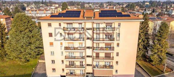 Apartamento de 2 dormitorios en Tradate, Italy No. 223482 16