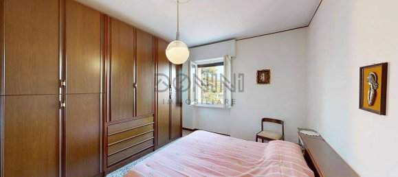 Apartamento de 2 dormitorios en Tradate, Italy No. 223482 9