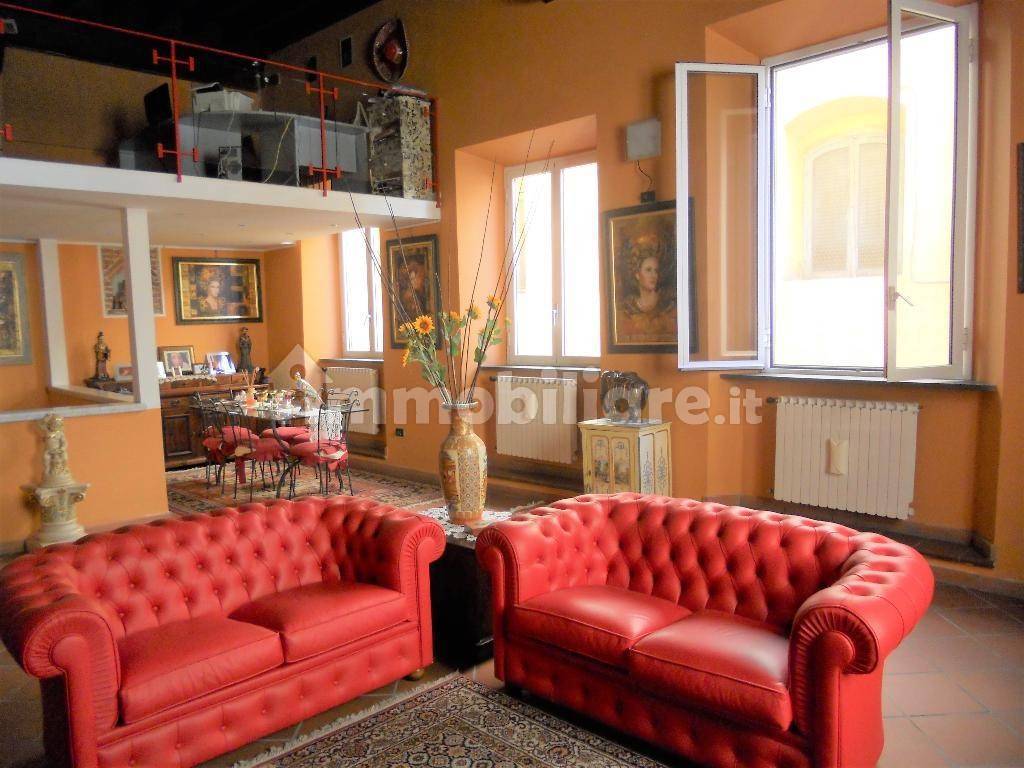 3 bedrooms Apartment in Lucca, Italy No. 11981