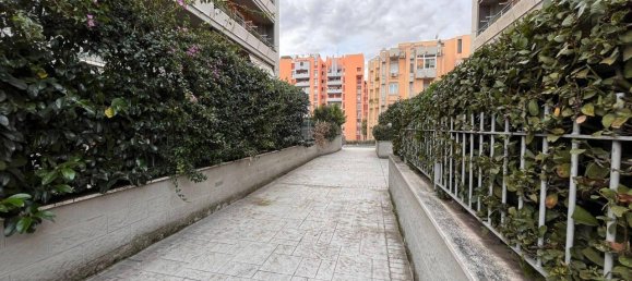 3-salle Appartement à Rome, Italy No. 110723 20