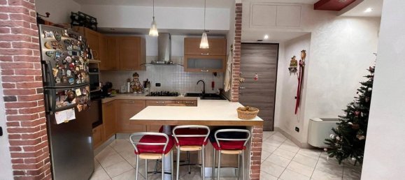 3-salle Appartement à Rome, Italy No. 110723 32