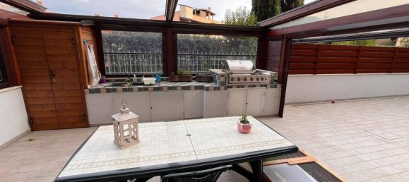 3-salle Appartement à Rome, Italy No. 110723 10