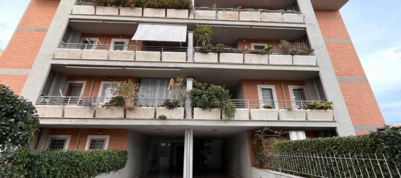 3-salle Appartement à Rome, Italy No. 110723 22