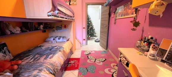 3-salle Appartement à Rome, Italy No. 110723 5