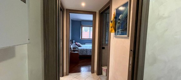 3-salle Appartement à Rome, Italy No. 110723 37