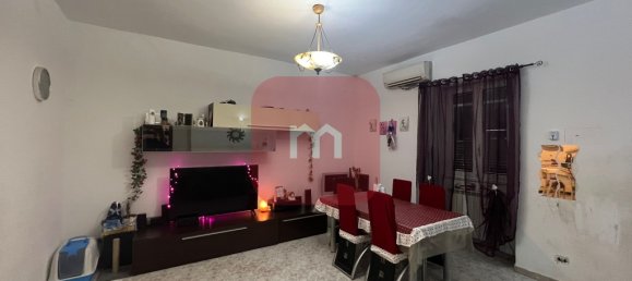 2 bedrooms Apartment in Rome, Italy No. 46233 3