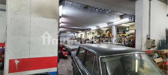 3 rooms Warehouse in Como, Italy No. 150780 3