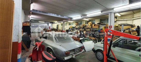 3 rooms Warehouse in Como, Italy No. 150780 22