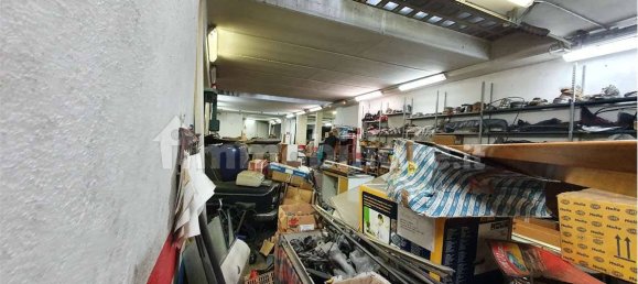 3 rooms Warehouse in Como, Italy No. 150780 2