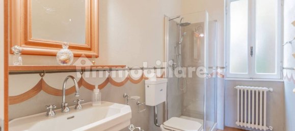 Villa de 7 dormitorios en Porto Valtravaglia, Italy No. 67804 21