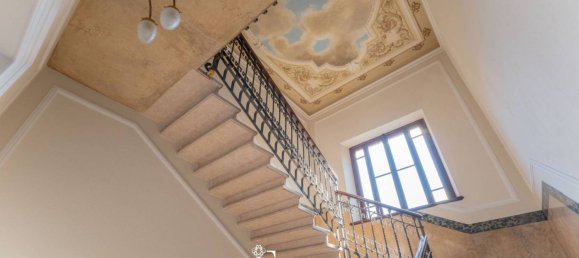 Villa de 7 dormitorios en Porto Valtravaglia, Italy No. 67804 34