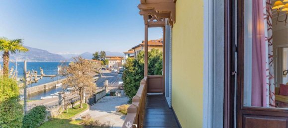 Villa de 7 dormitorios en Porto Valtravaglia, Italy No. 67804 33