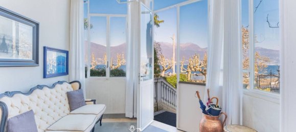 Villa de 7 dormitorios en Porto Valtravaglia, Italy No. 67804 18