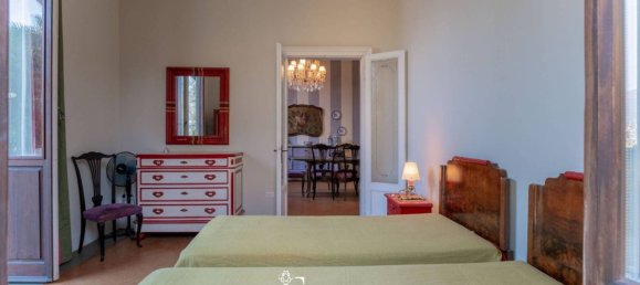 Villa de 7 dormitorios en Porto Valtravaglia, Italy No. 67804 19