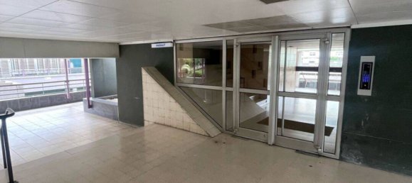 2 bedrooms Apartment in Paris, France No. 326853 7