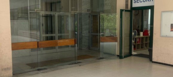 2 bedrooms Apartment in Paris, France No. 326853 4