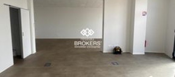  مكتب في Le Havre, France 240متر مربع رقم 359952 3