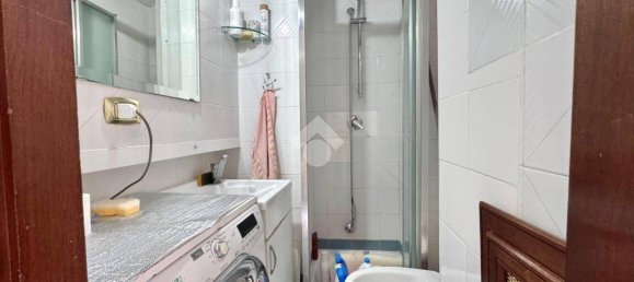 2 Schlafzimmer Wohnung in Naples, Italy, Nr. 319190 75