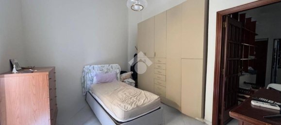 2 Schlafzimmer Wohnung in Naples, Italy, Nr. 319190 64
