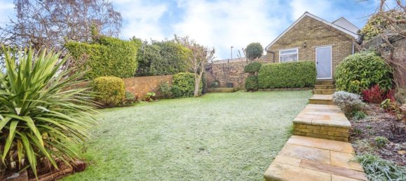 4 bedrooms House in Gillingham, United Kingdom No. 10453 8