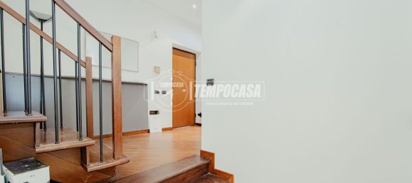3 Schlafzimmer Doppelhaus in Vigevano, Italy, Nr. 360891 7