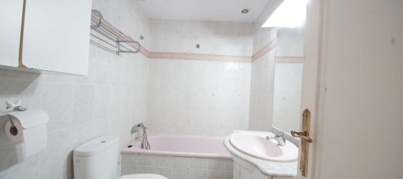 2 Schlafzimmer Wohnung in Estepona, Spain, Nr. 121849 3