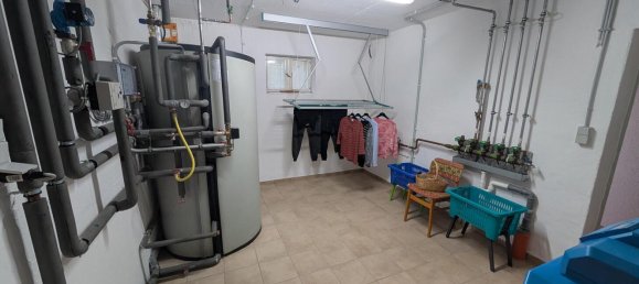 6 rooms House in Lorrach, Germany No. 767 27