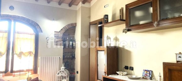 2 bedrooms Apartment in Pistoia, Italy No. 351076 2