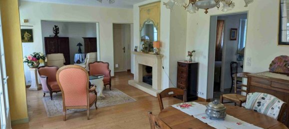 4 chambres Maison à Mailly-le-Château, France No. 274822 3