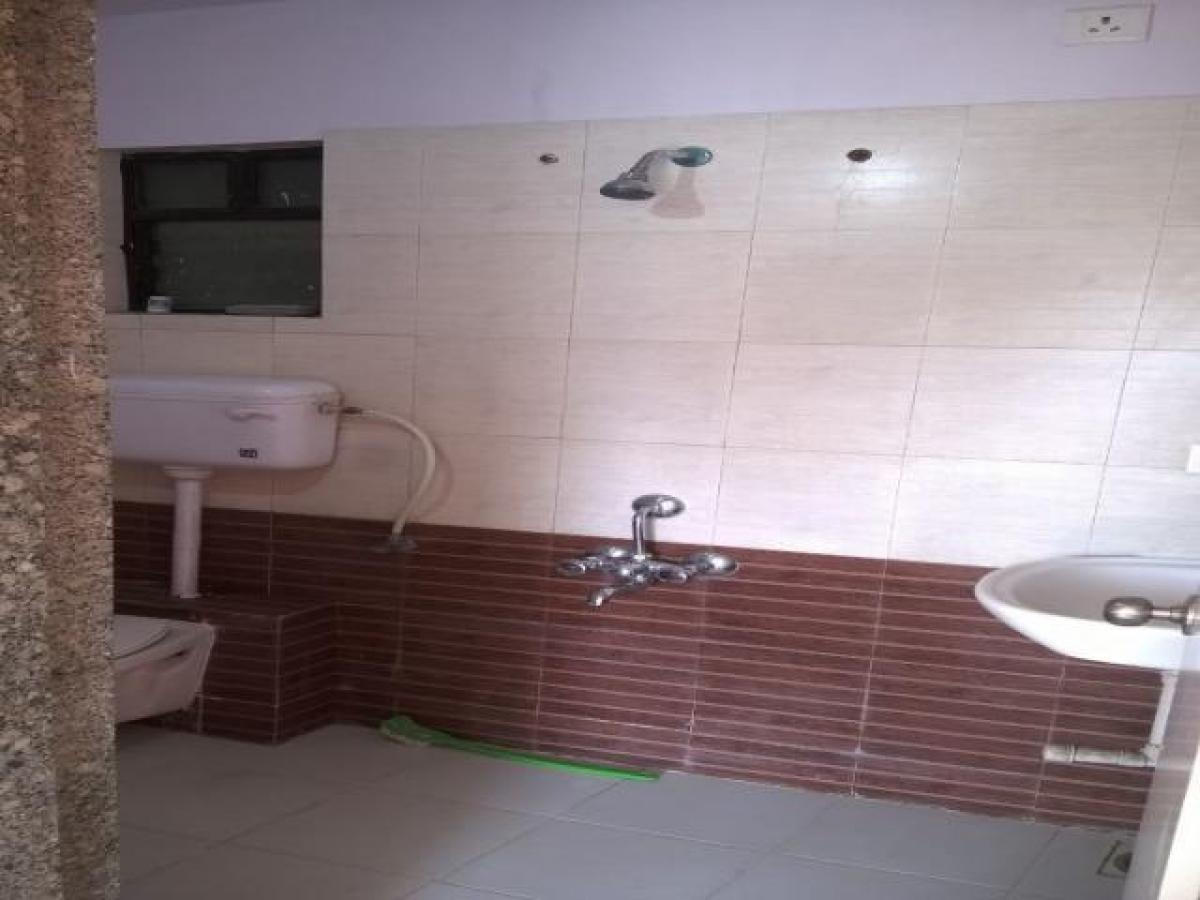 2 bedrooms House in Pune, India No. 25566