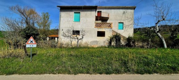 5 rooms Villa in Loreto Aprutino, Italy No. 43133 6
