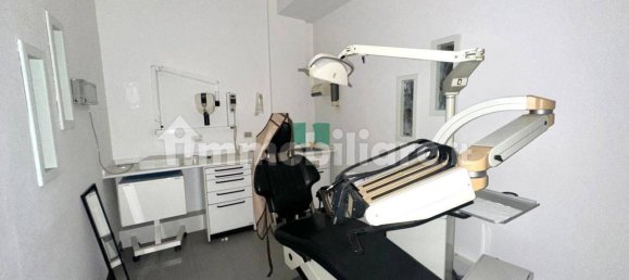 1-salle Propriété commerciale à Opera, Italy No. 299073 7