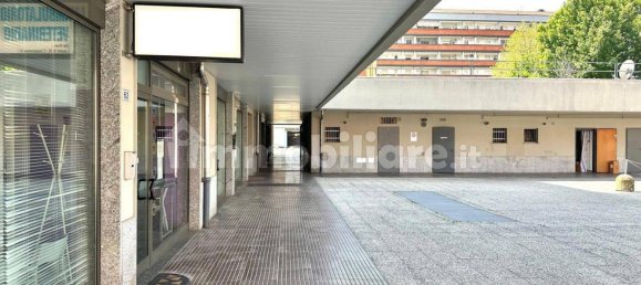 1-salle Propriété commerciale à Opera, Italy No. 299073 2