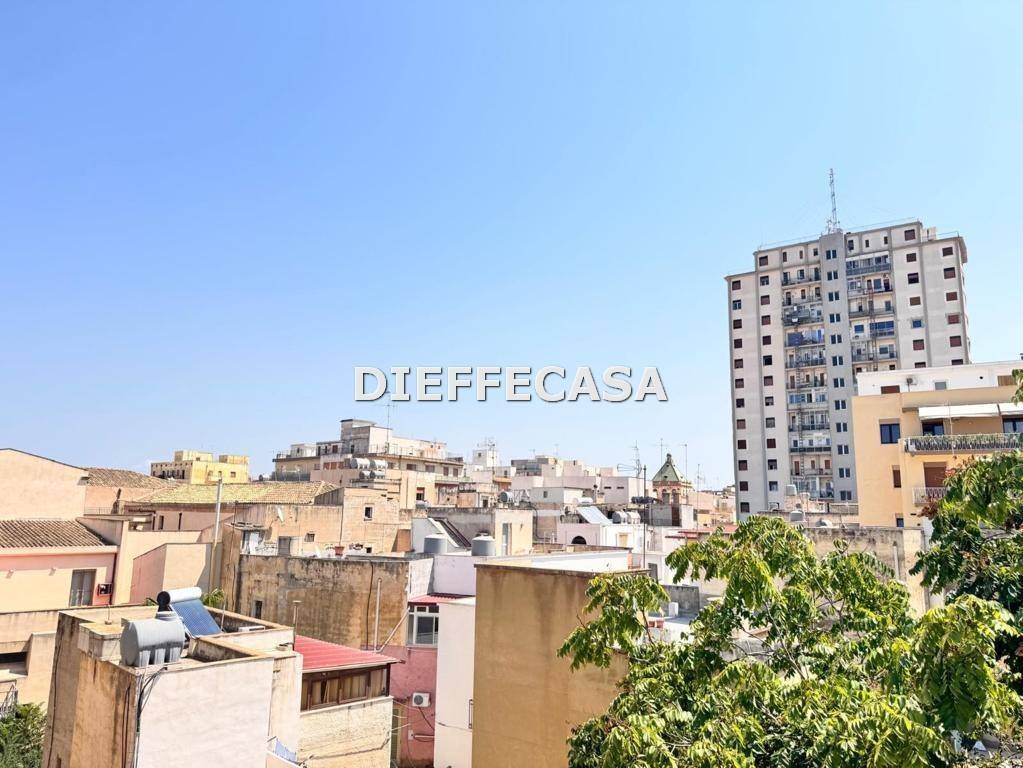 3 bedrooms Apartment in Marsala, Italy No. 355343