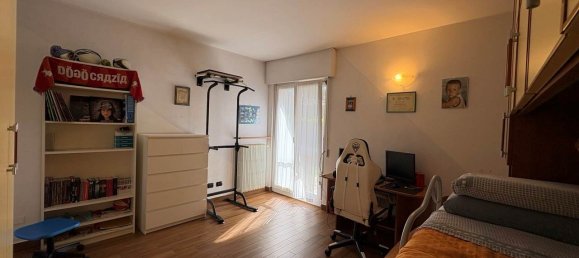 5 Schlafzimmer Wohnung in Varese, Italy, Nr. 351570 14