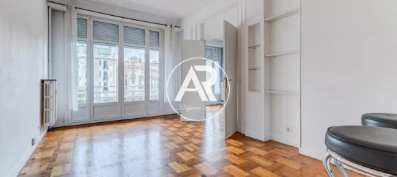 2 rooms Apartment in Nice, France No. 342863 4