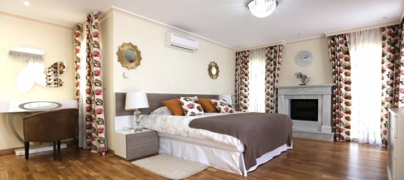 4 bedrooms Villa in Marbella, Spain No. 28149 8