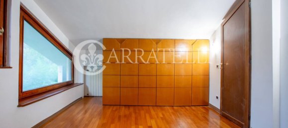 2 bedrooms Villa in Rome, Italy No. 232075 26