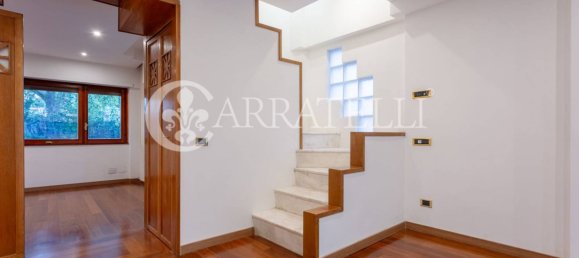 2 bedrooms Villa in Rome, Italy No. 232075 11