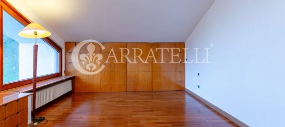2 bedrooms Villa in Rome, Italy No. 232075 21
