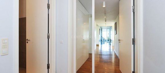 6 bedrooms House in Sesimbra, Portugal No. 127350 8