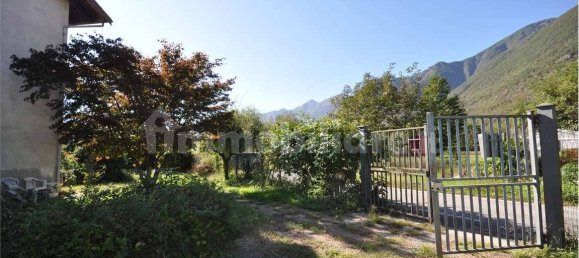 2 غرف نوم شقة في Villadossola, Italy رقم 124247 62