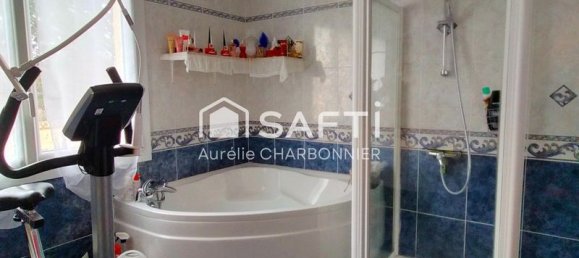 Casa de 7 dormitorios en Ouzouer-sur-Loire, France No. 83464 7