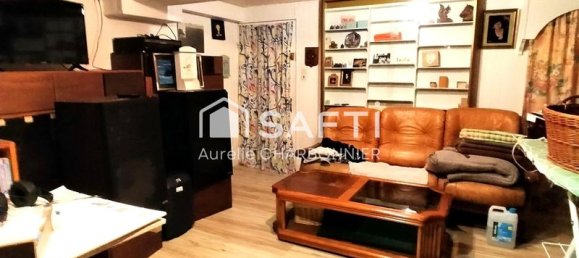 Casa de 7 dormitorios en Ouzouer-sur-Loire, France No. 83464 12