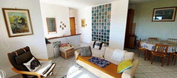 4 rooms House in La Spezia, Italy No. 142245 8