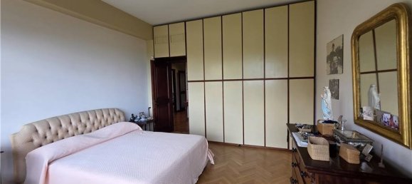 Apartamento de 3 dormitorios en Messina, Italy No. 354102 20