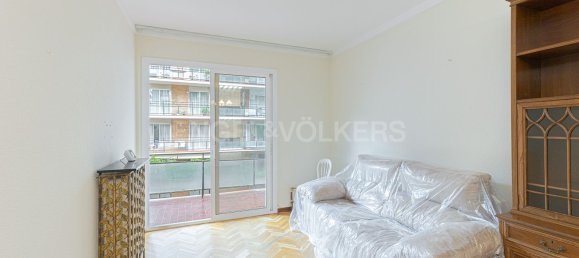 Apartamento de 4 dormitorios en Barcelona, Spain No. 171064 37