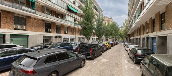 Apartamento de 4 dormitorios en Barcelona, Spain No. 171064 45