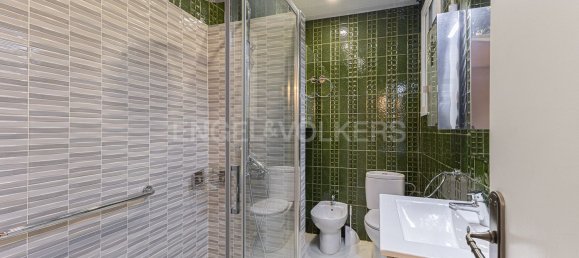 Apartamento de 4 dormitorios en Barcelona, Spain No. 171064 27